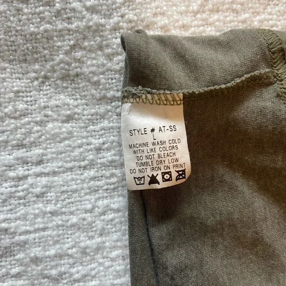 Fish Hippie T-shirt - Picture 6 of 6